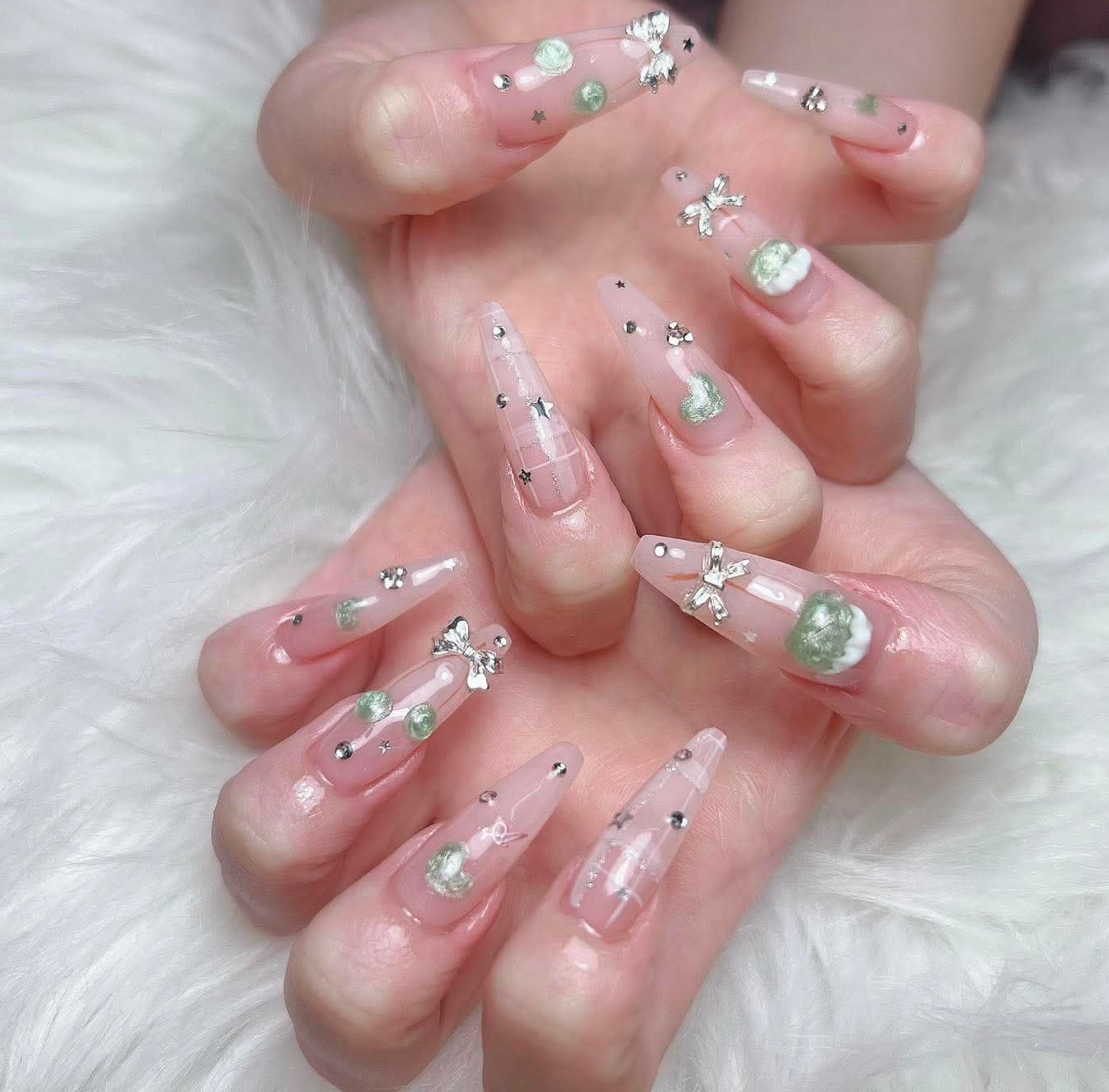 Hara01_Nail