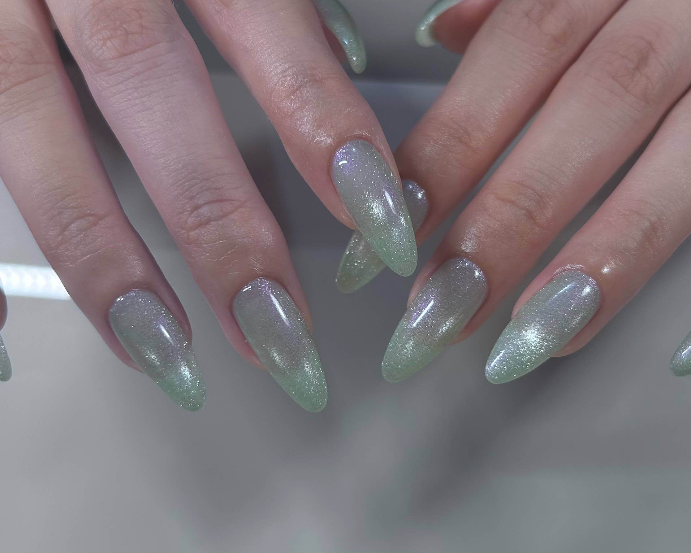 reheur._.nail