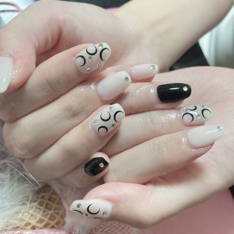 nail...rr