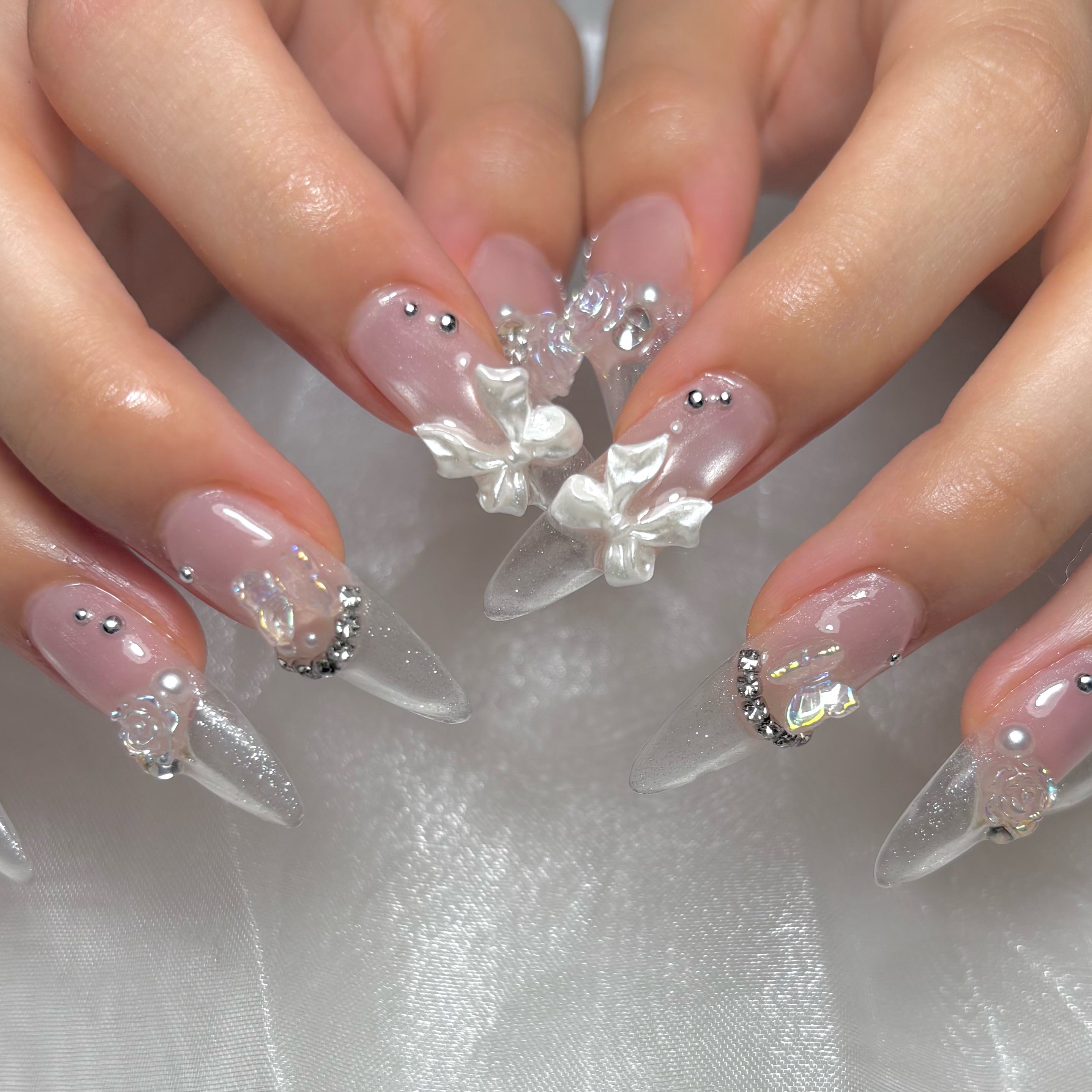 anela__613