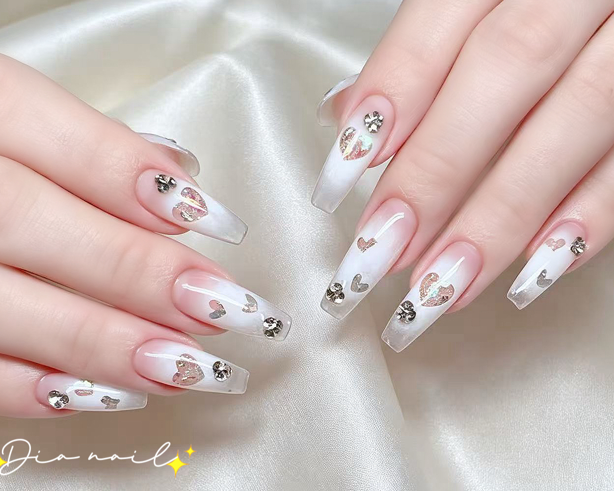 Dia.nail