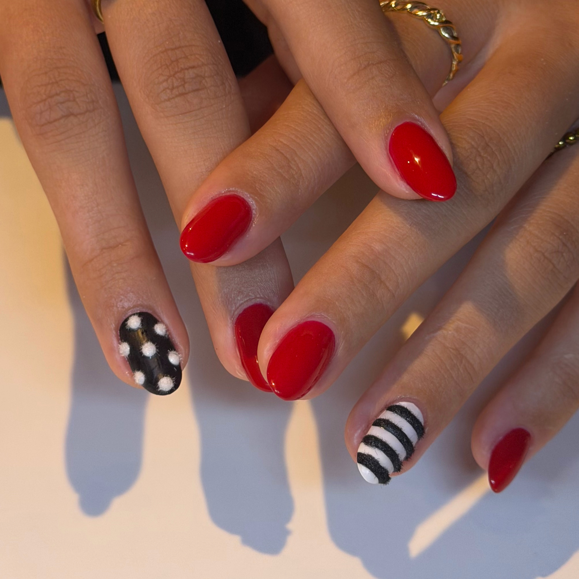 hvn__nail