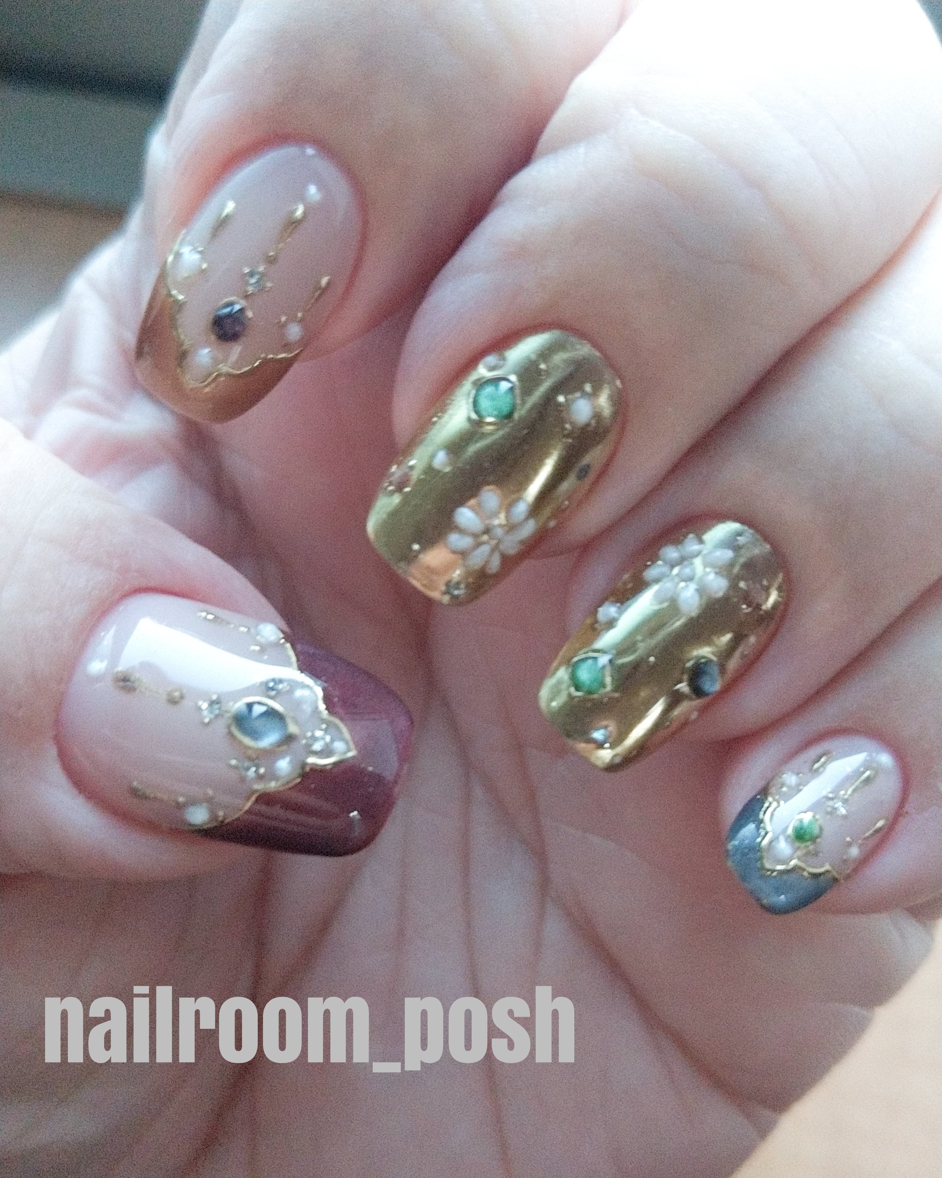 nailroom_posh