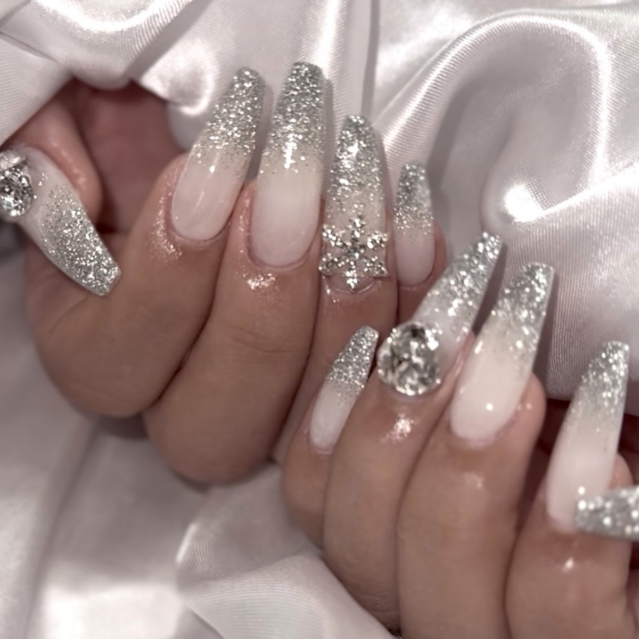 kaho.madonna.nail
