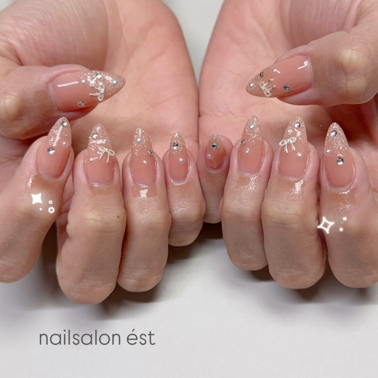 nail_est