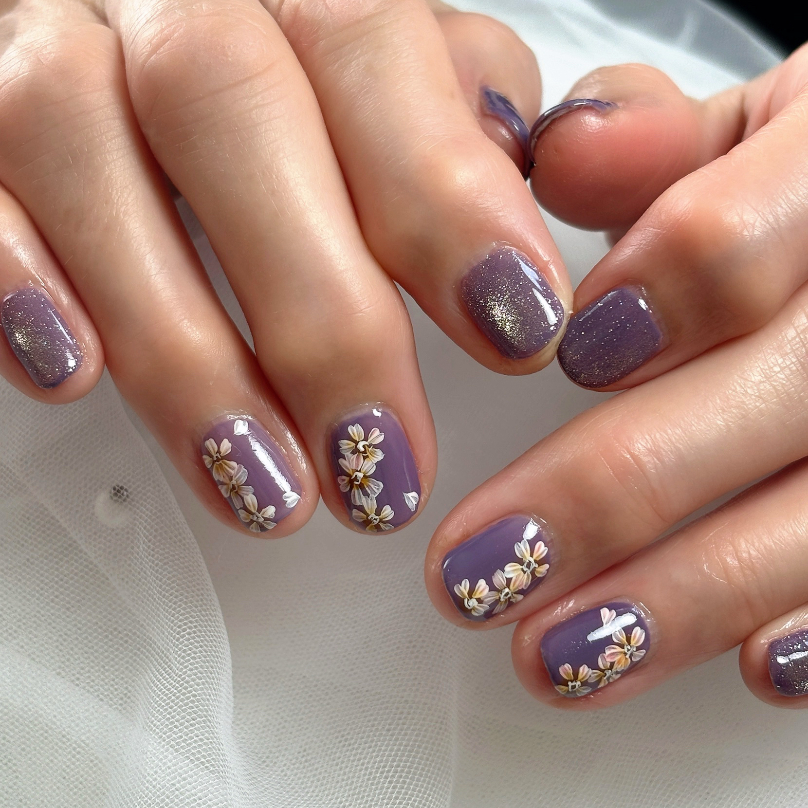 gris_nail