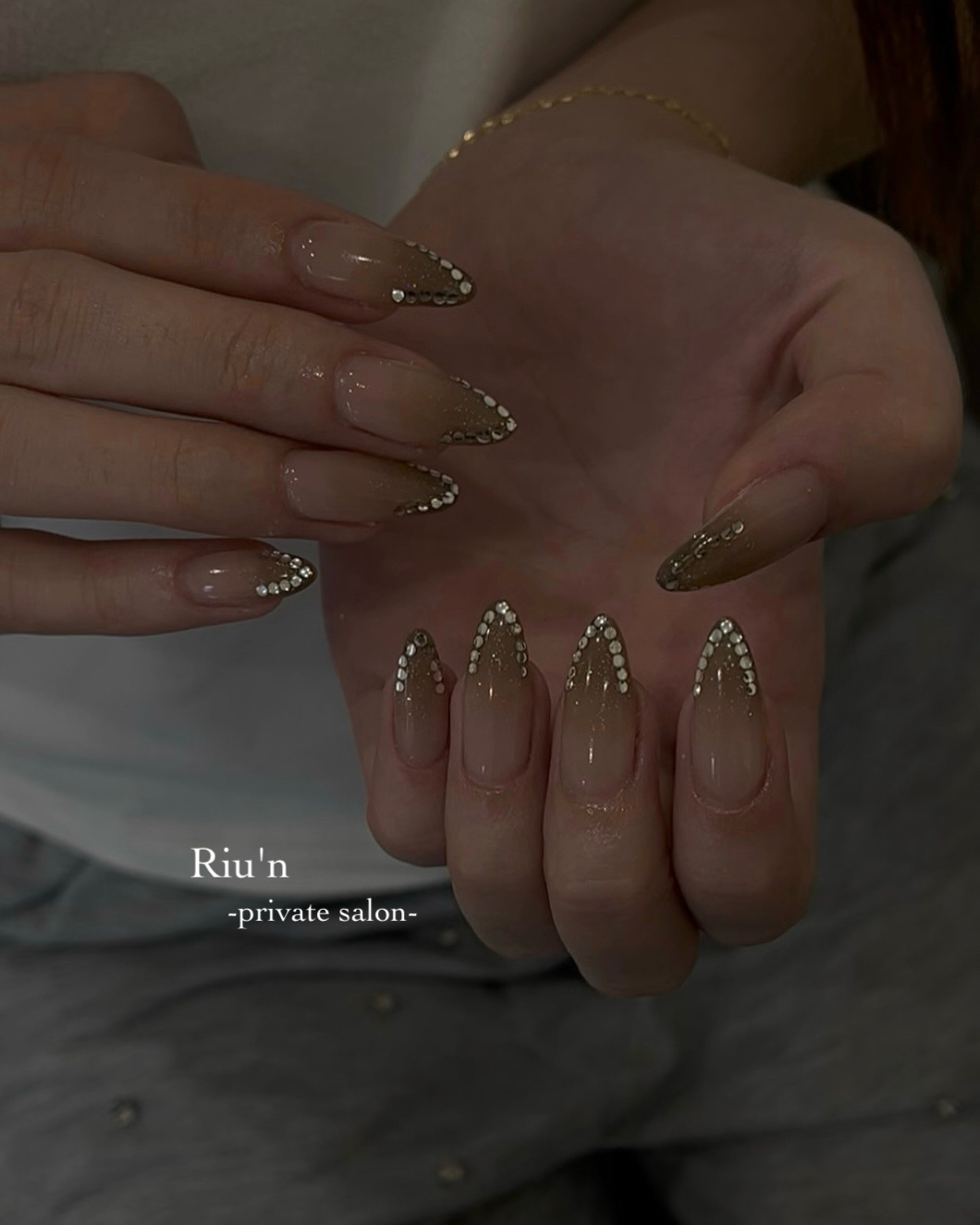 Riu.n_sari