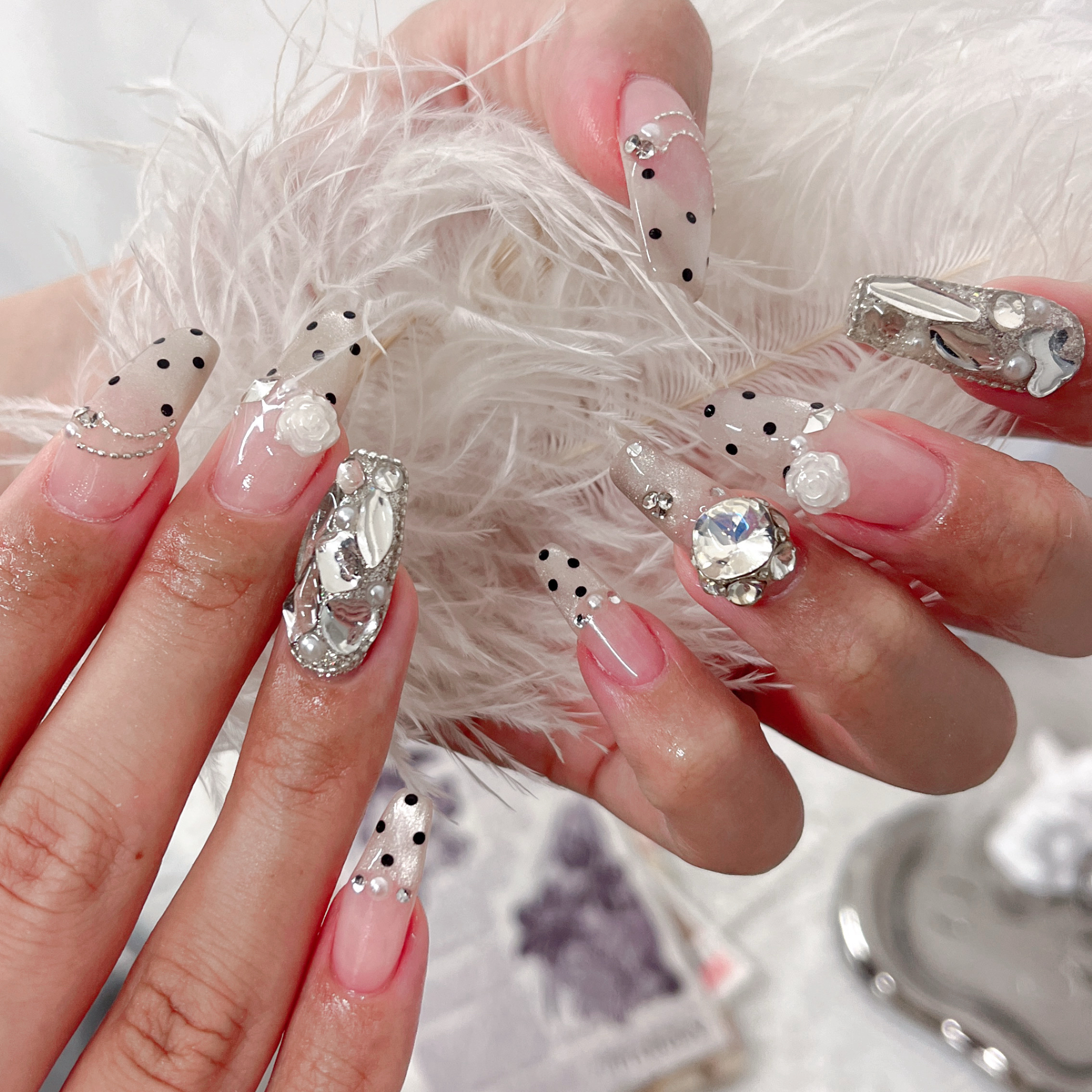 GlowNail