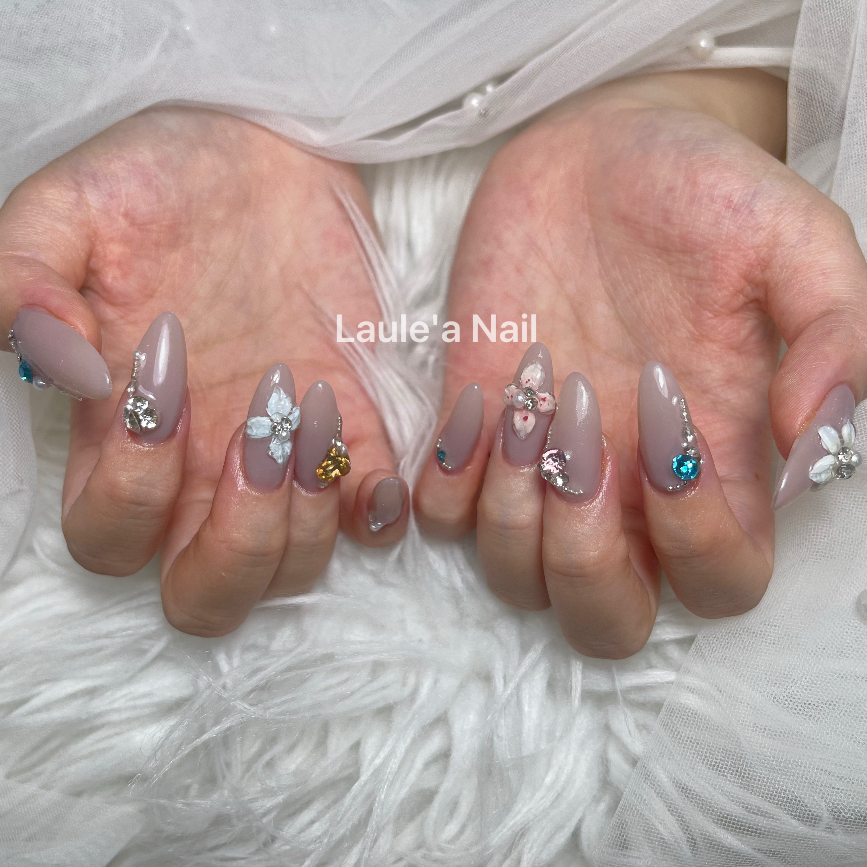 LauleaNail1106