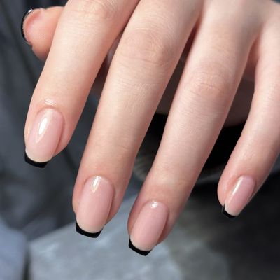 【人気No.3】フレンチネイル