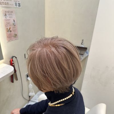 骨格矯正カット＋白髪ぼかしブリーチ+髪質改善カラー
+髪質改善トリートメント