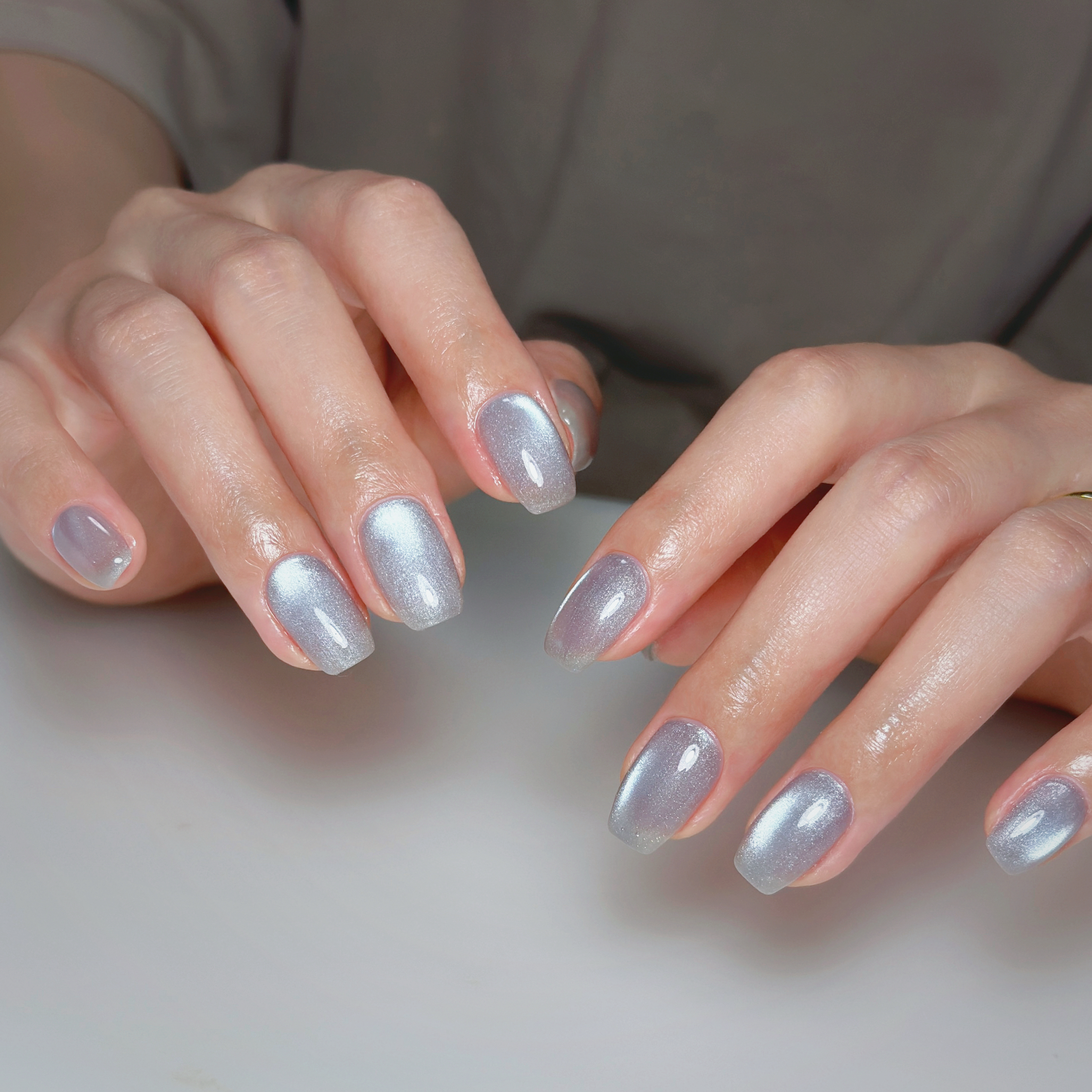 thumbs.up.nail