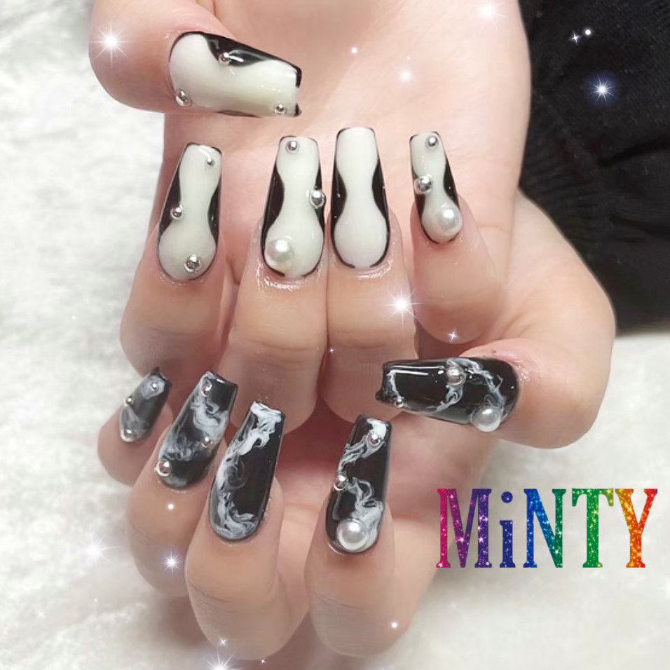 MiNTYNAIL2
