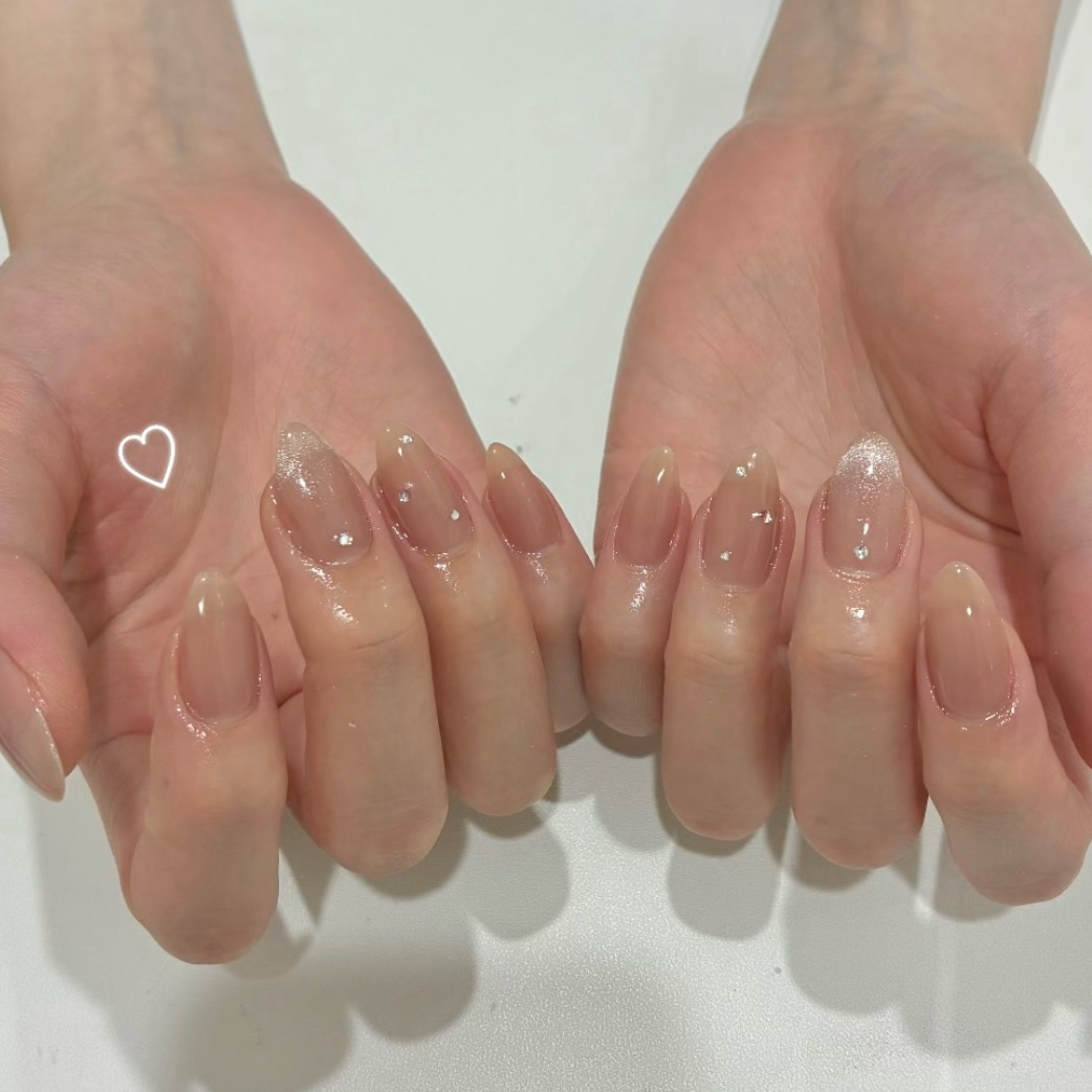 nyua_nail