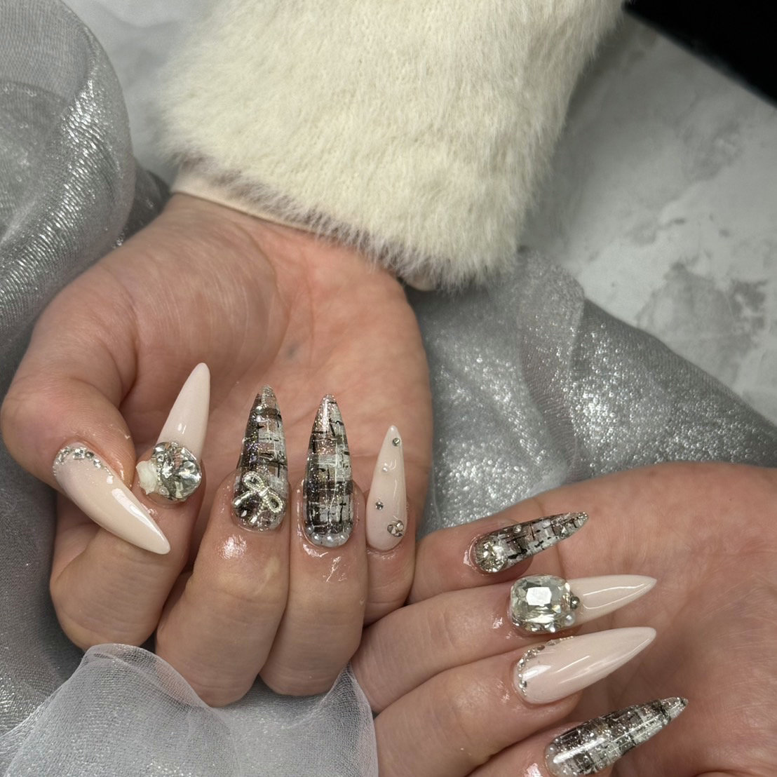 nacy.nail