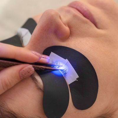 LEDまつエク💡【圧倒的持ちの良さ】バインドロック〜60束（約120本ほど）まで