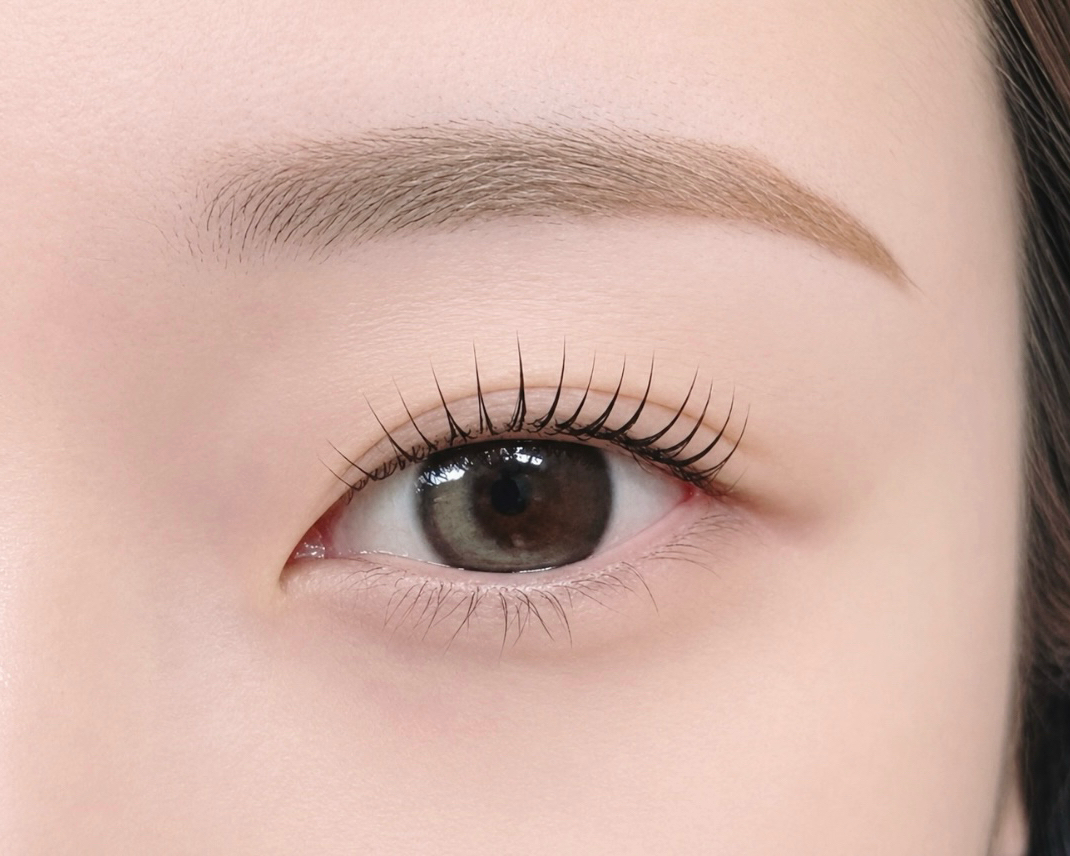 ef_eyelash_riona