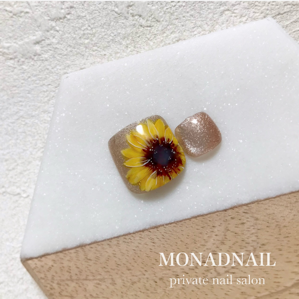 MONADNAIL