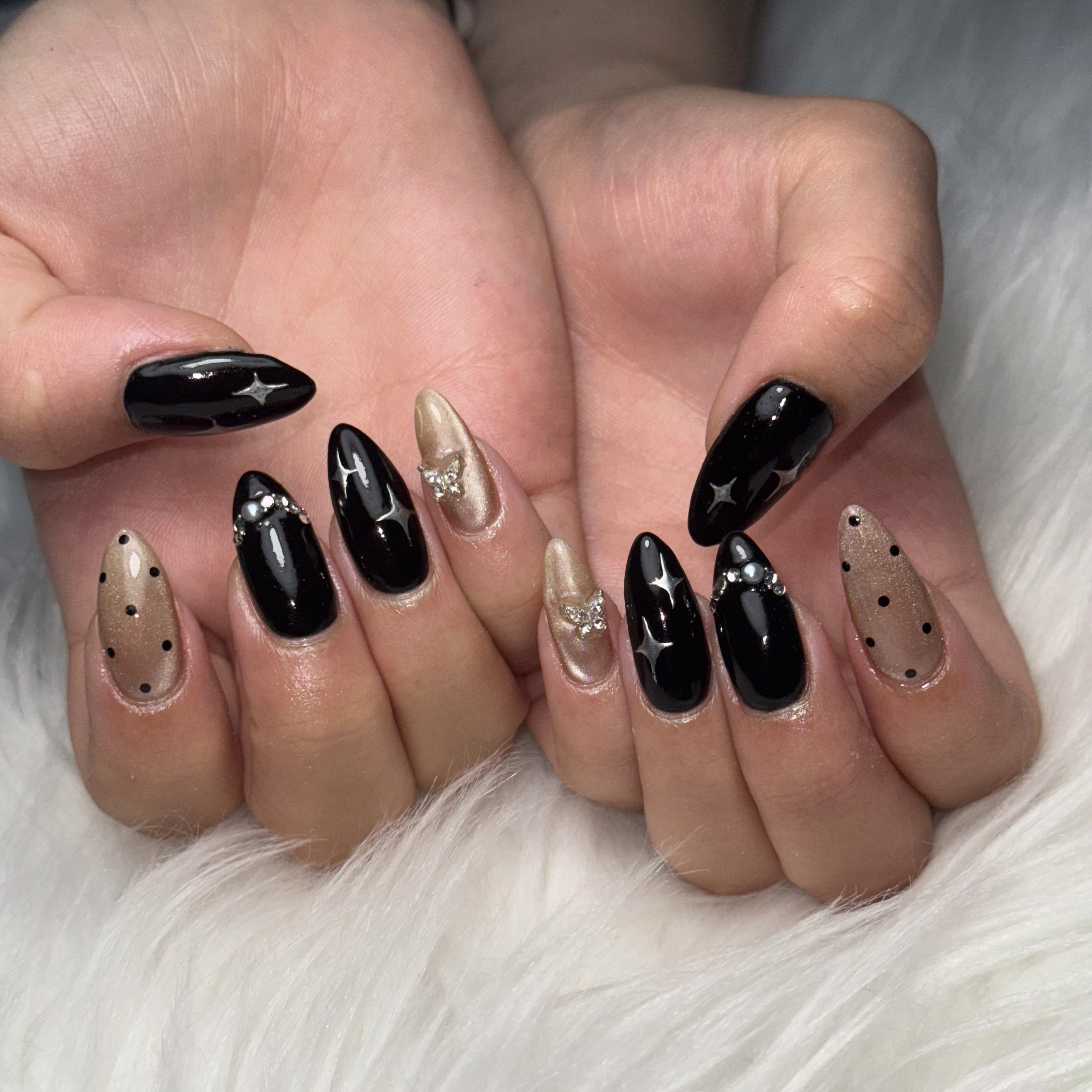 Nail_un_fiore