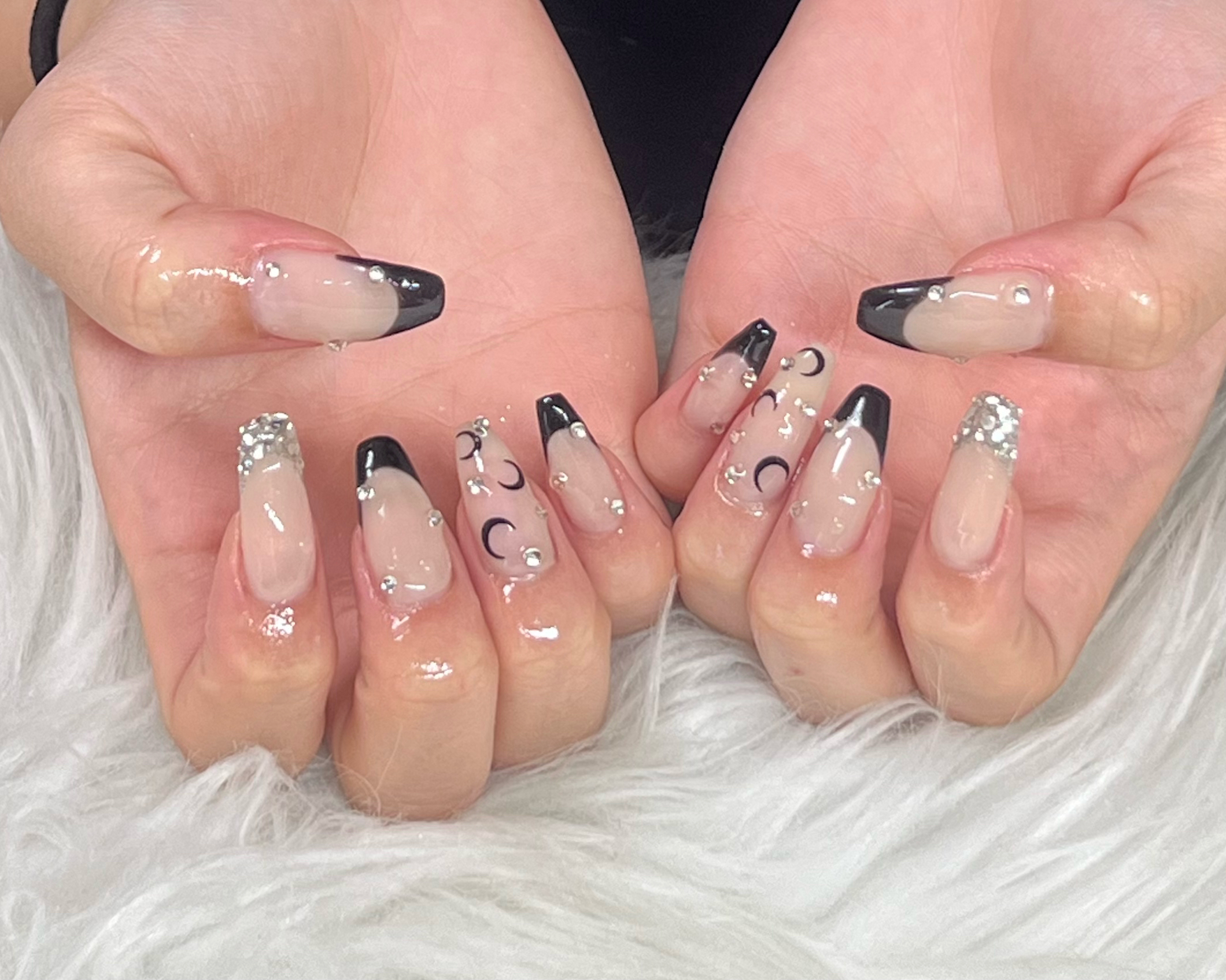 25.NAIL