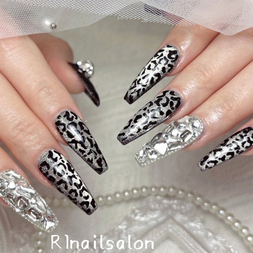 Nail_R1