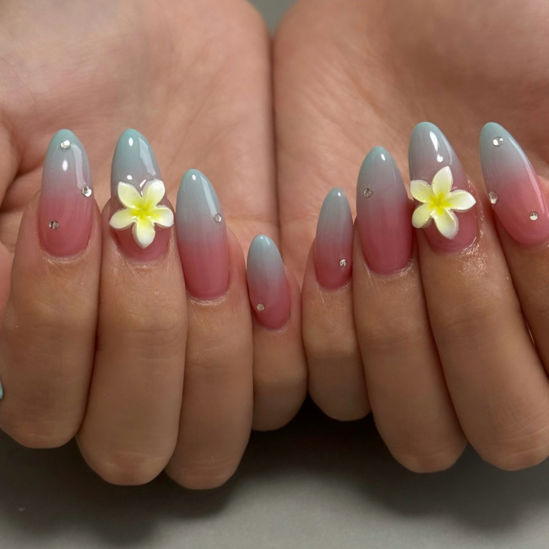 Seras_nail