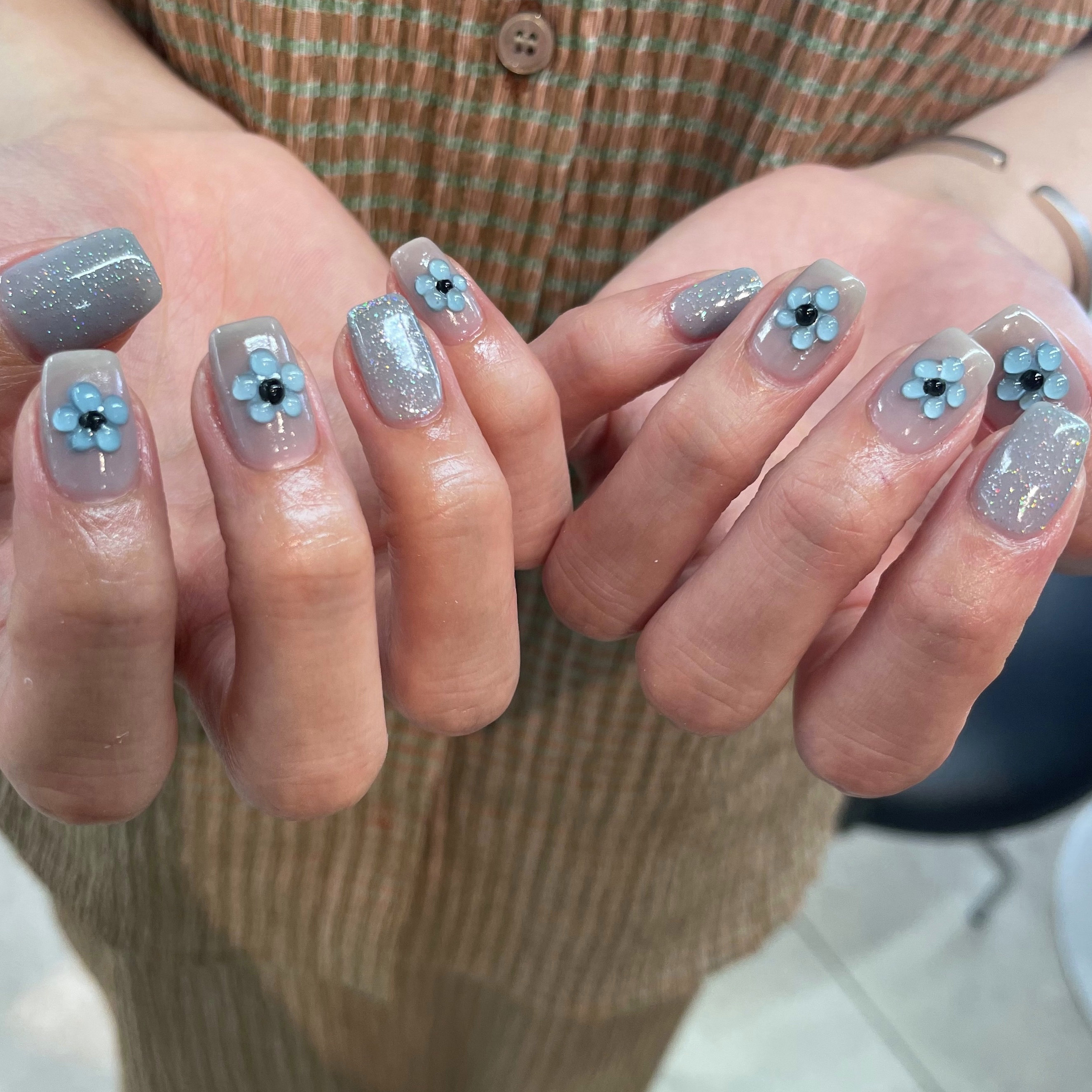 NAIL_14