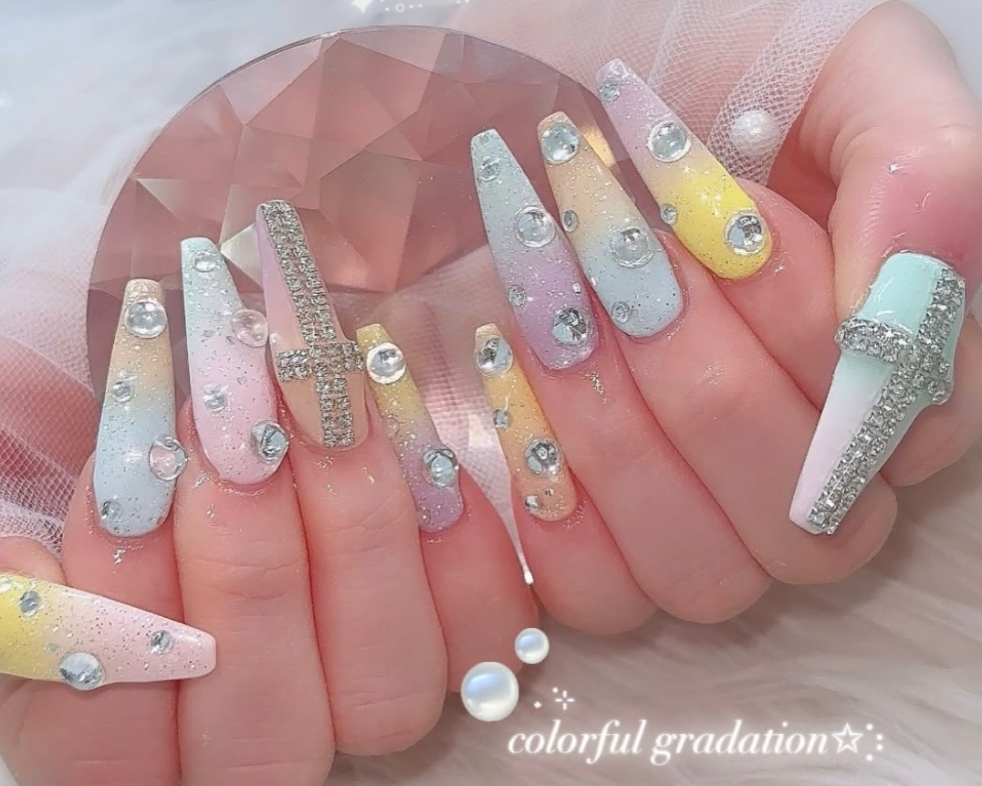 Aislinn_nail