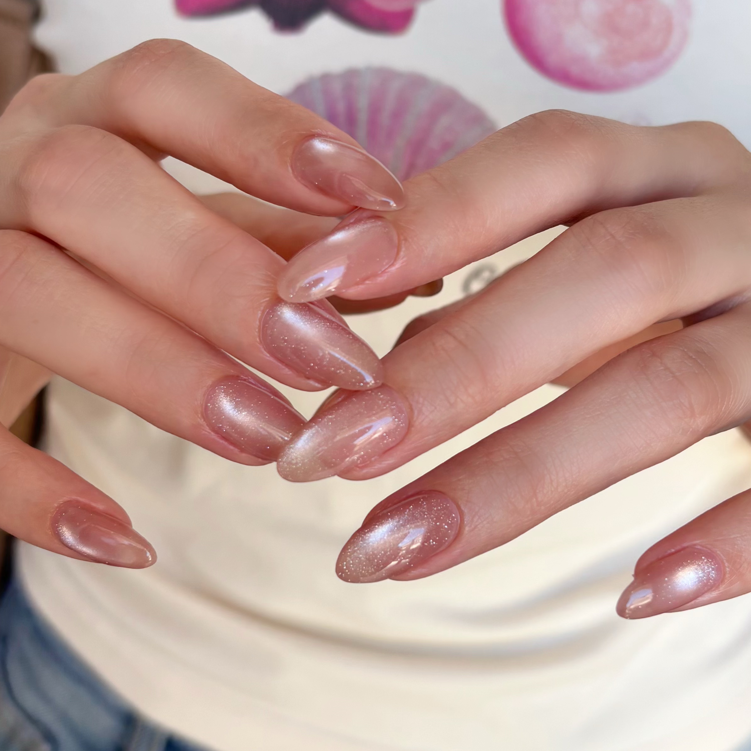 flore__nail