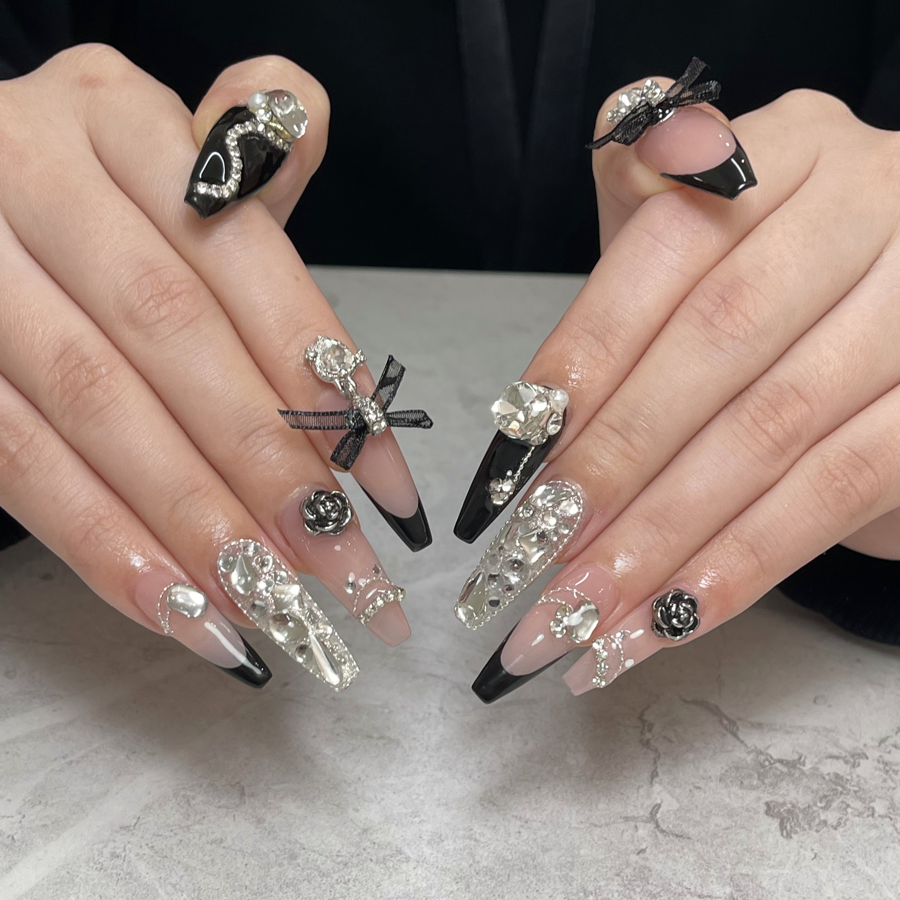 nail.ain