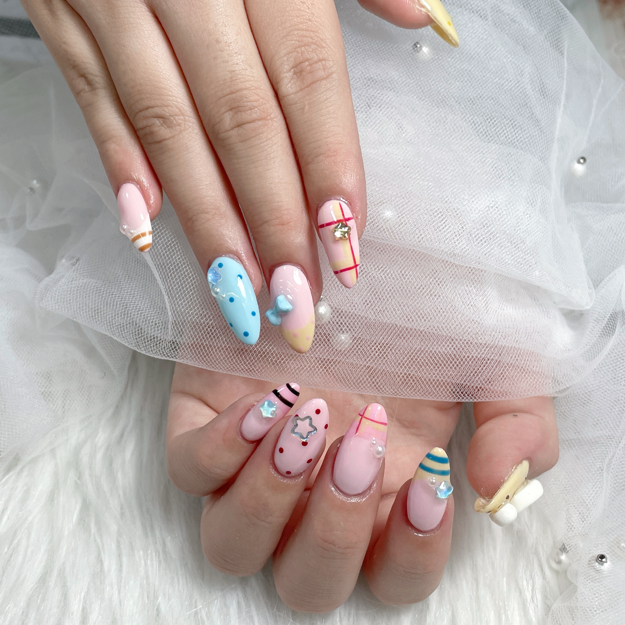 Neko_cutienailschan
