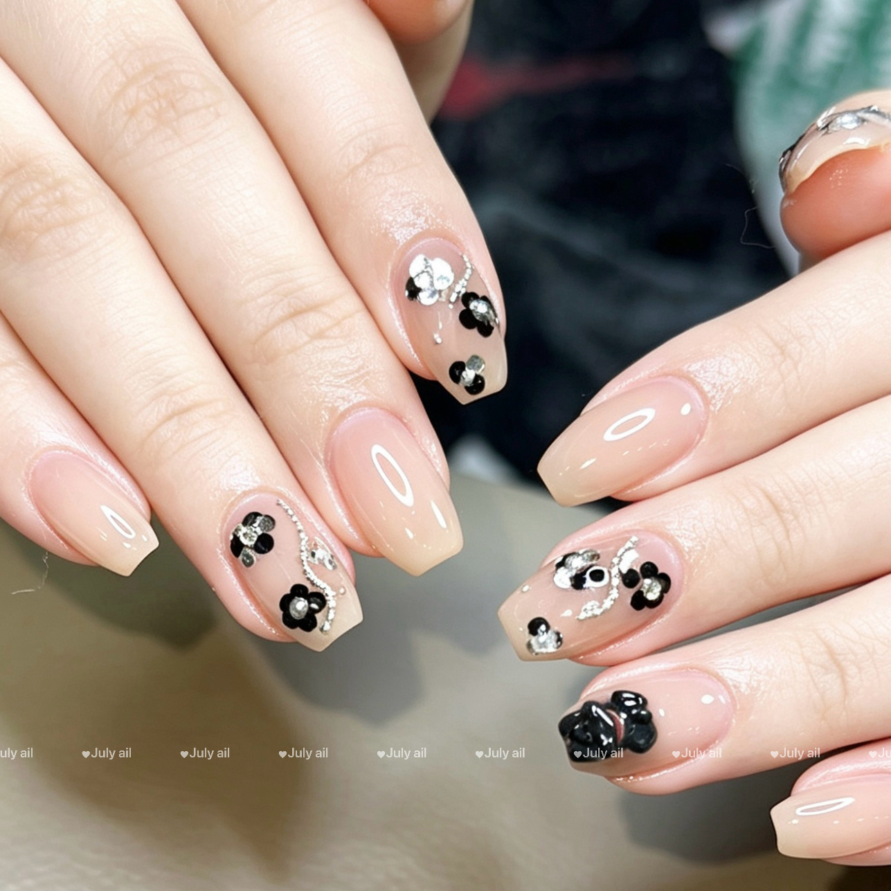 JulyNail.Yui