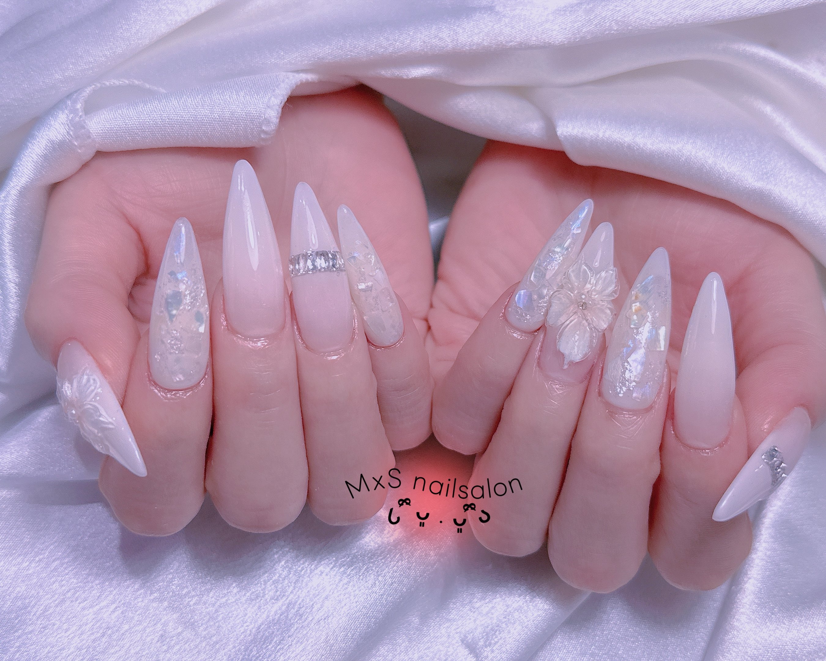 mina_90723