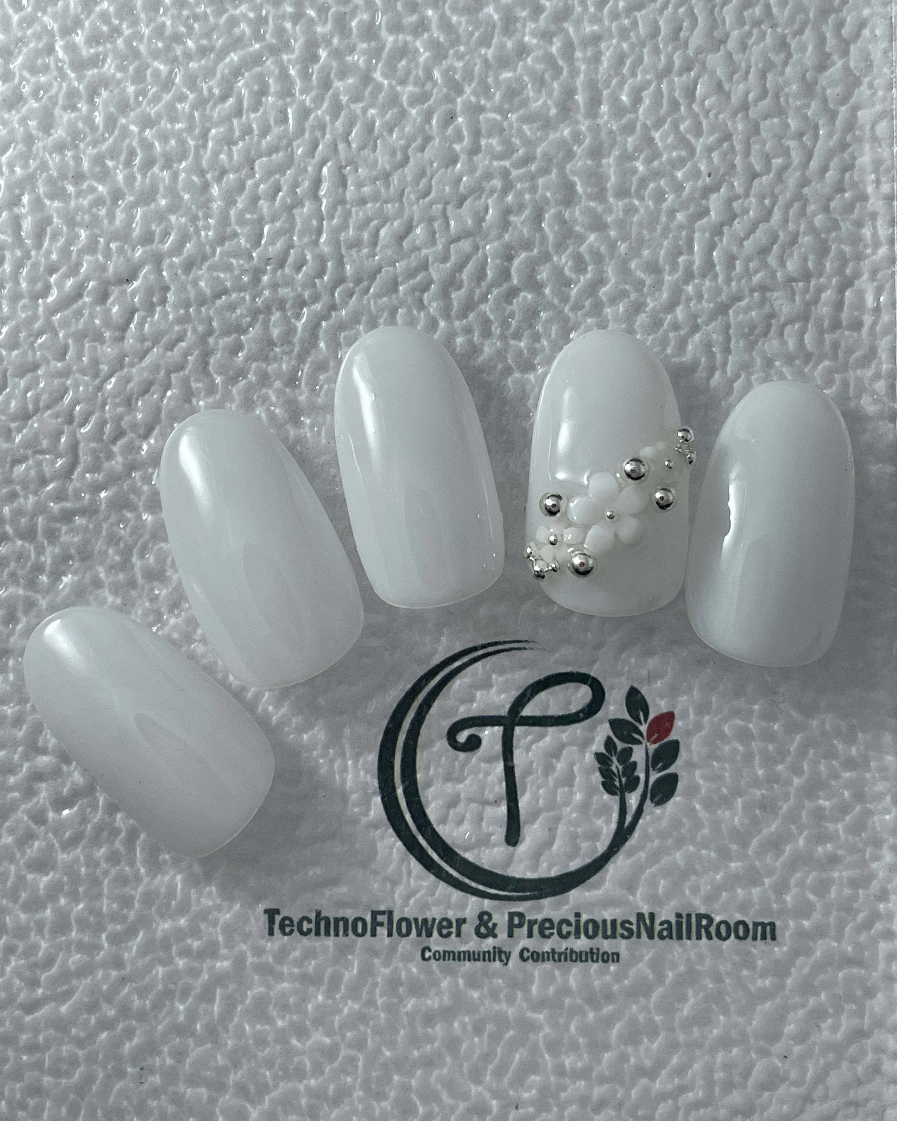 preciousnailroom