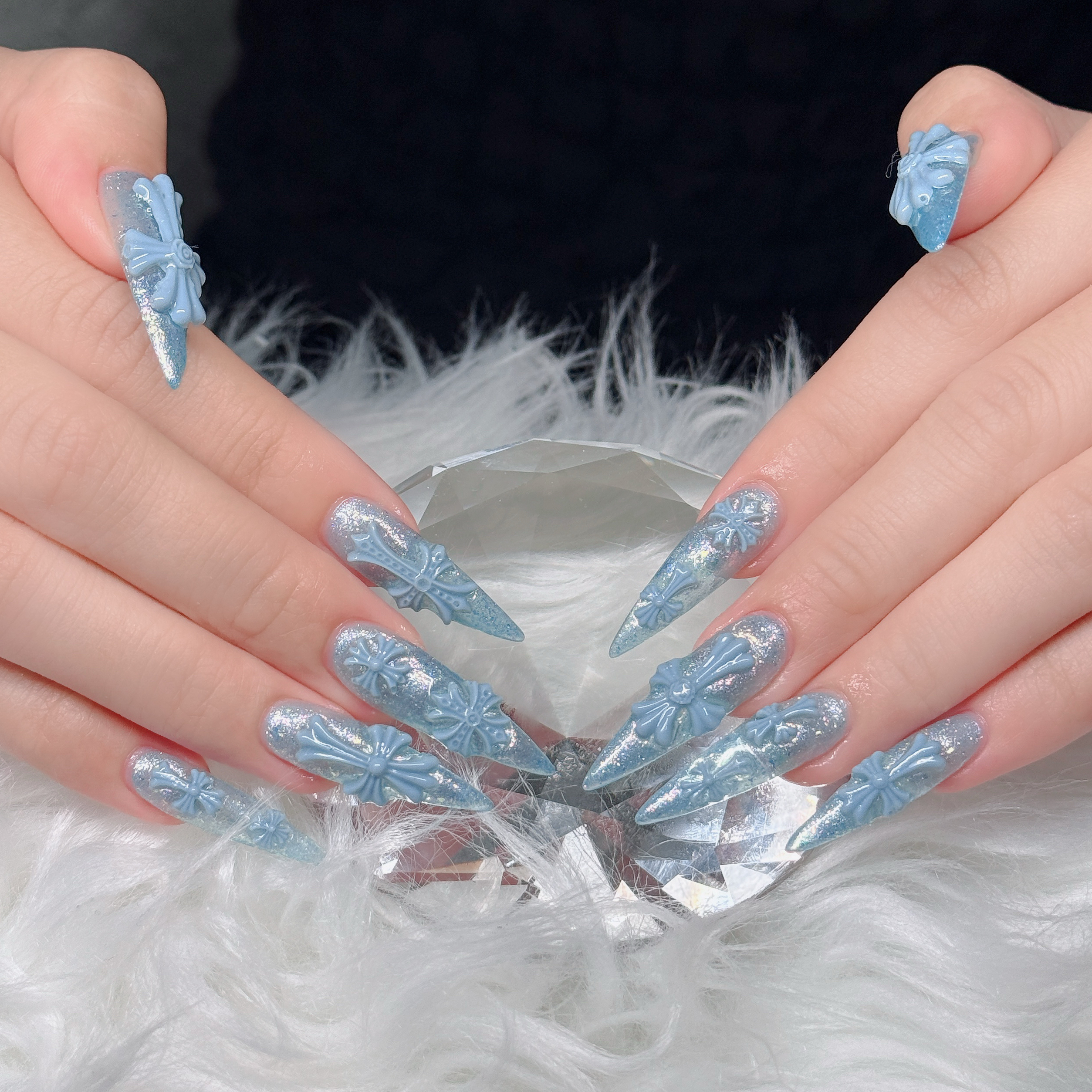 Mi.nail.Momoko