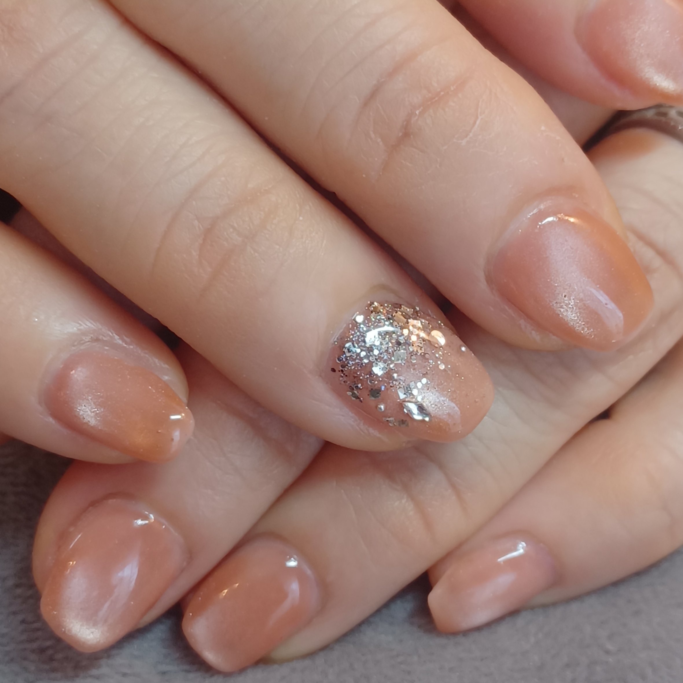 antique.nail