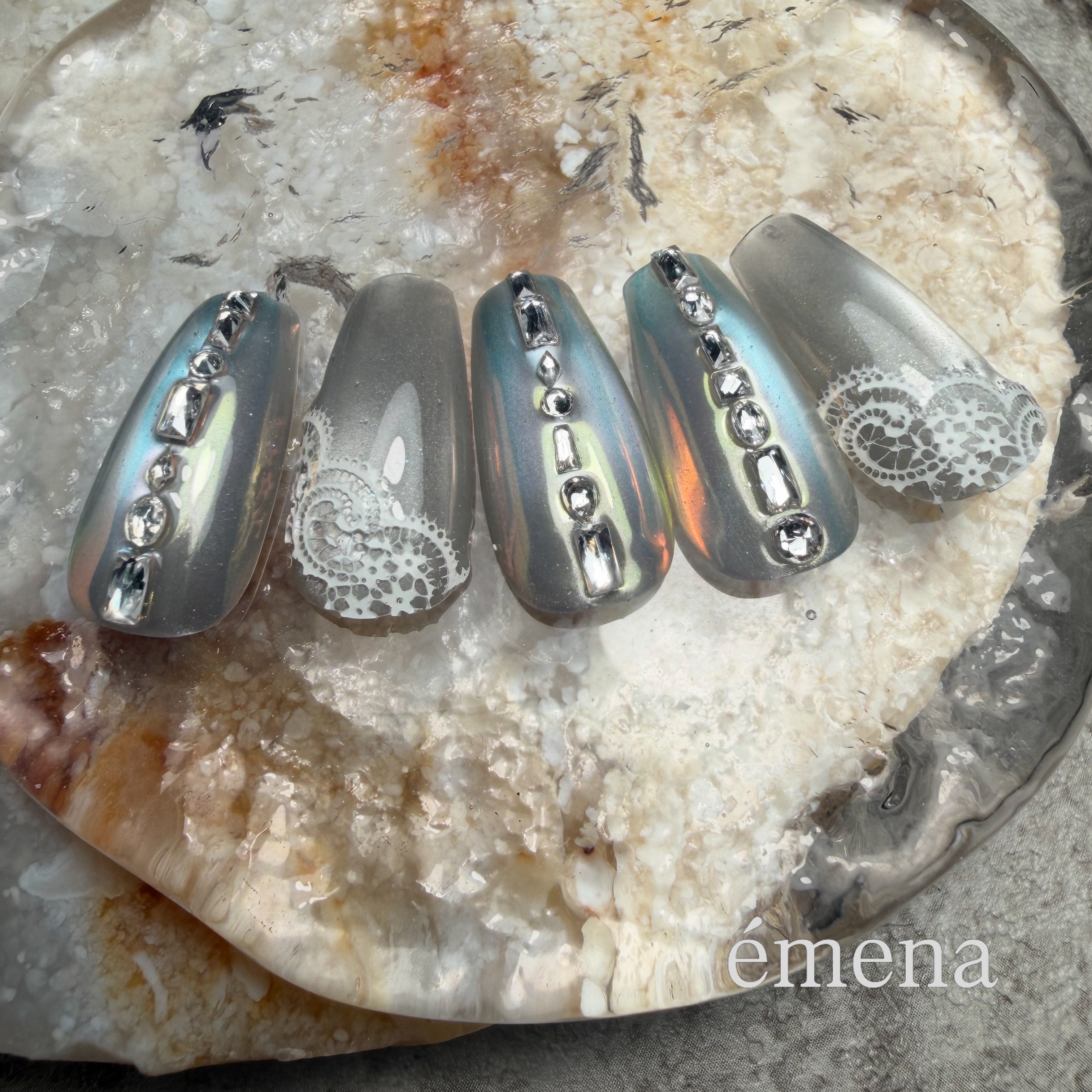 one.8nails