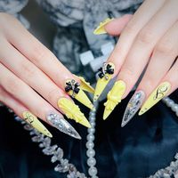 Kanaa_Nail
