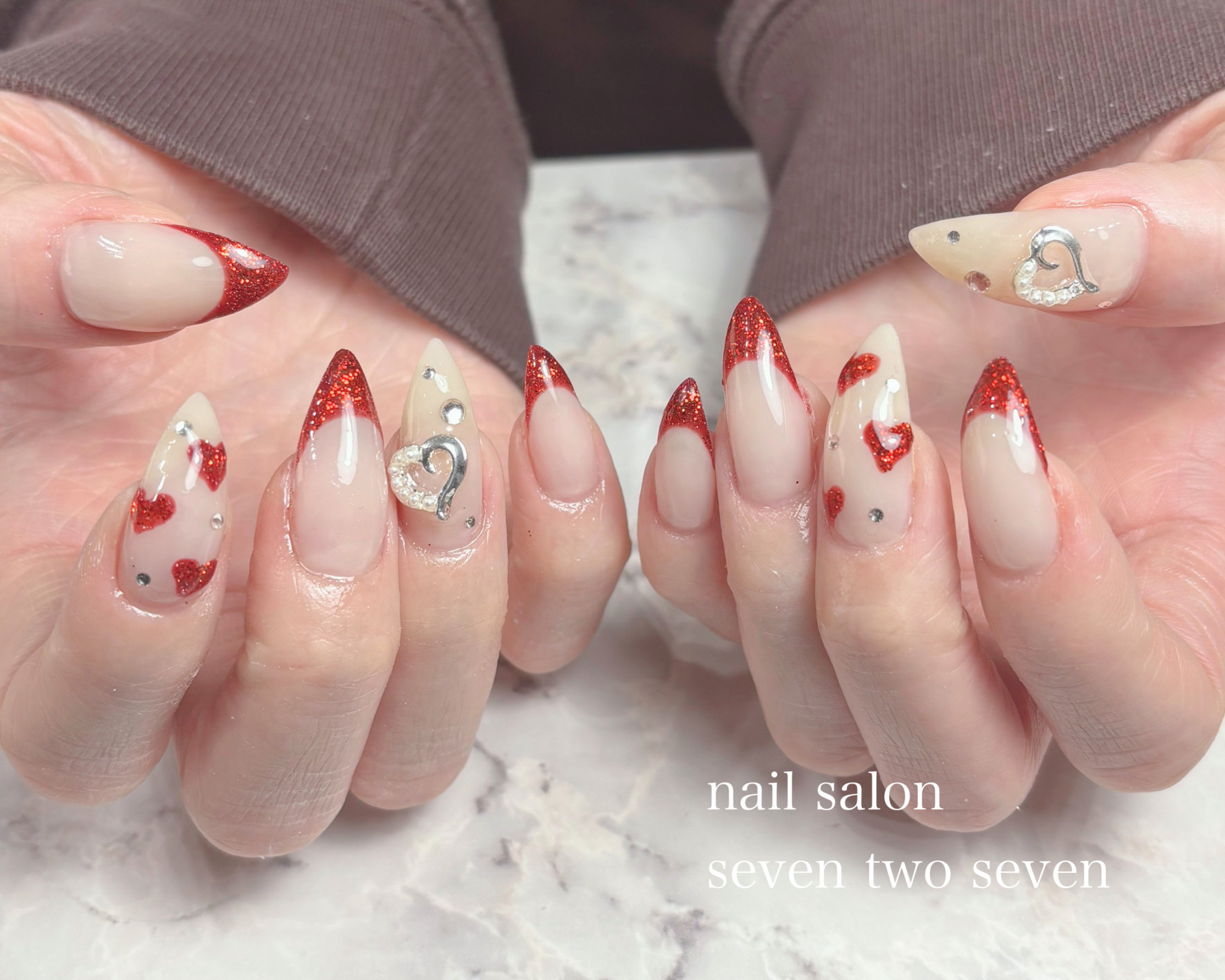727_nail