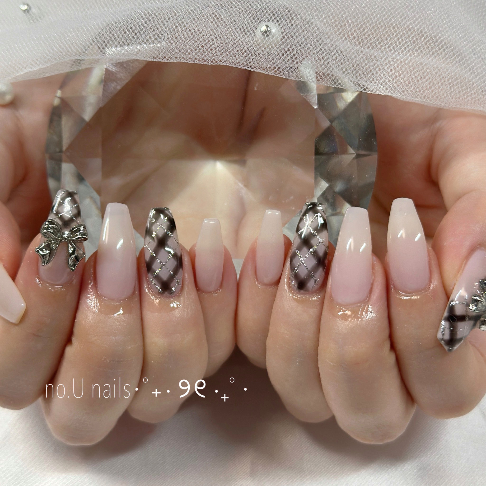 no.U_nails