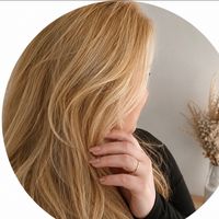 Melissa.Nails