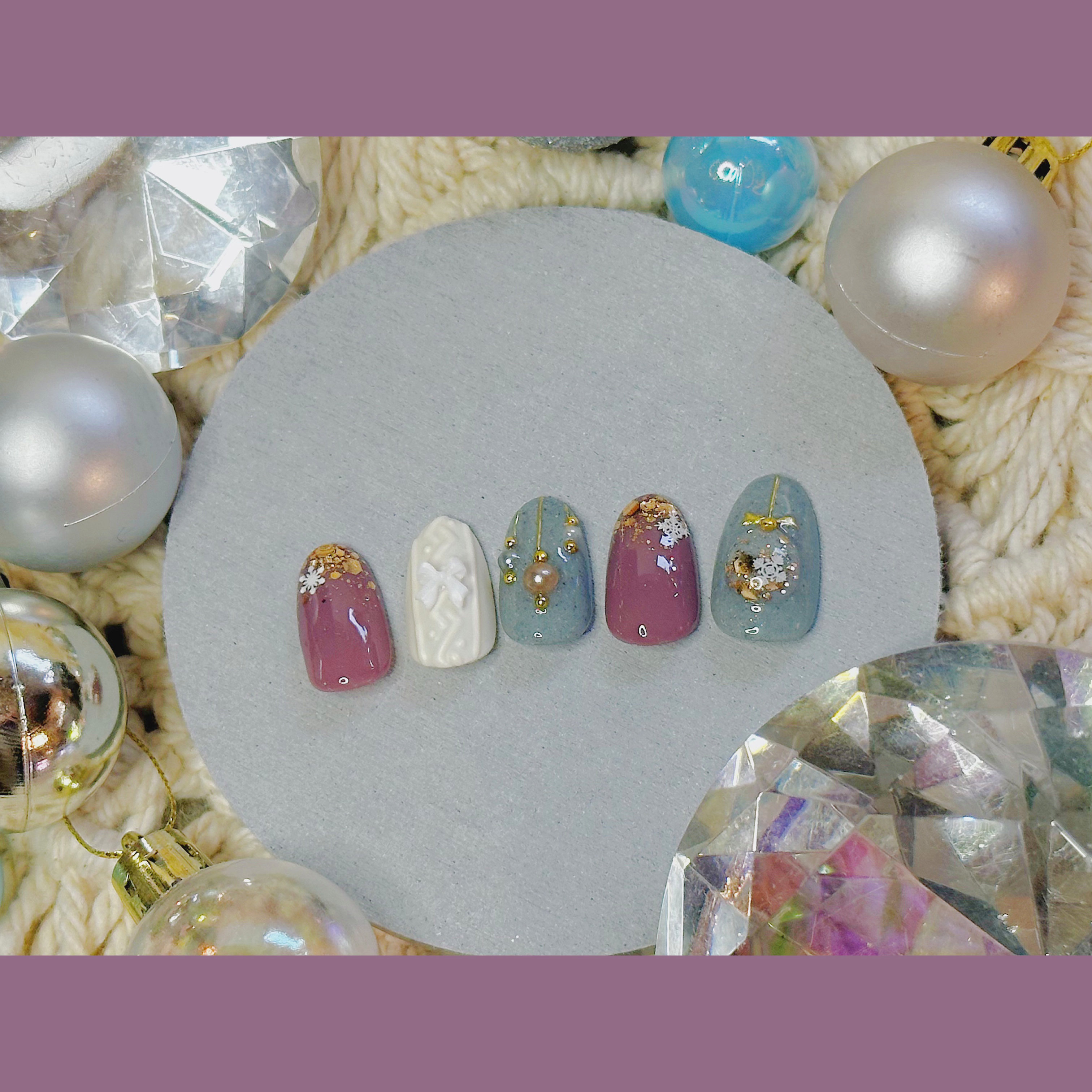 AT.NAIL