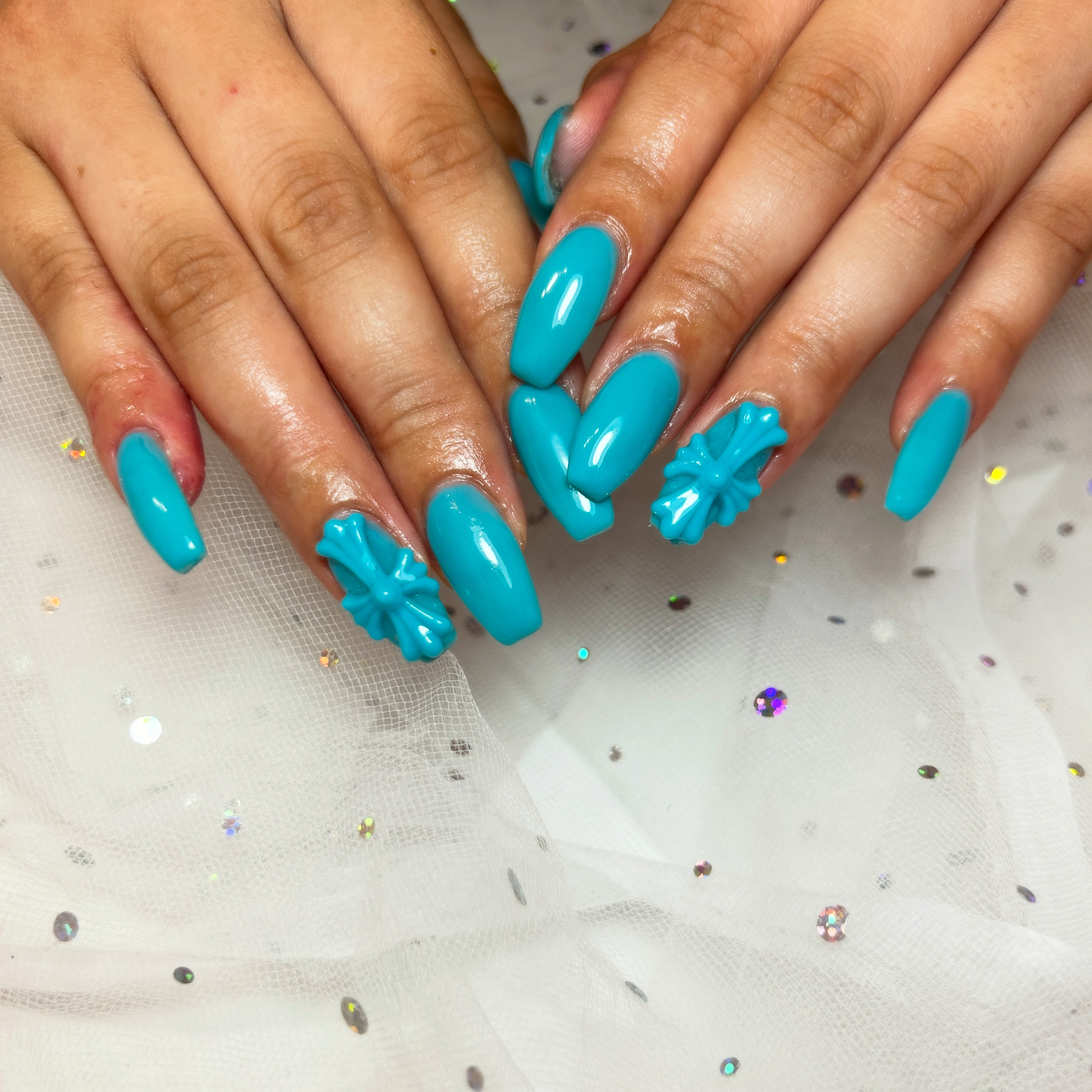 Nail_amber