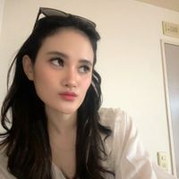 LYLIS_NAIL