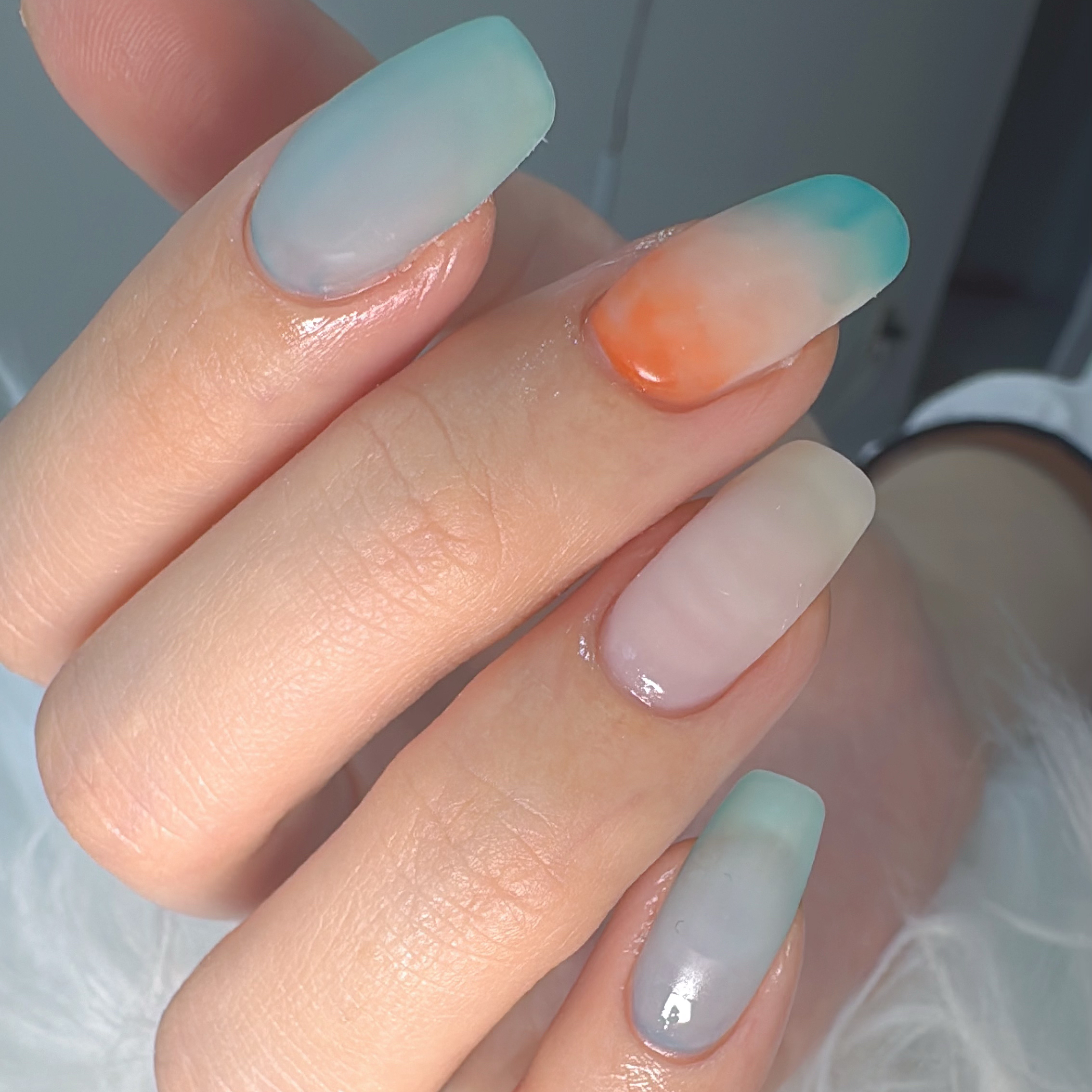 B_Nails