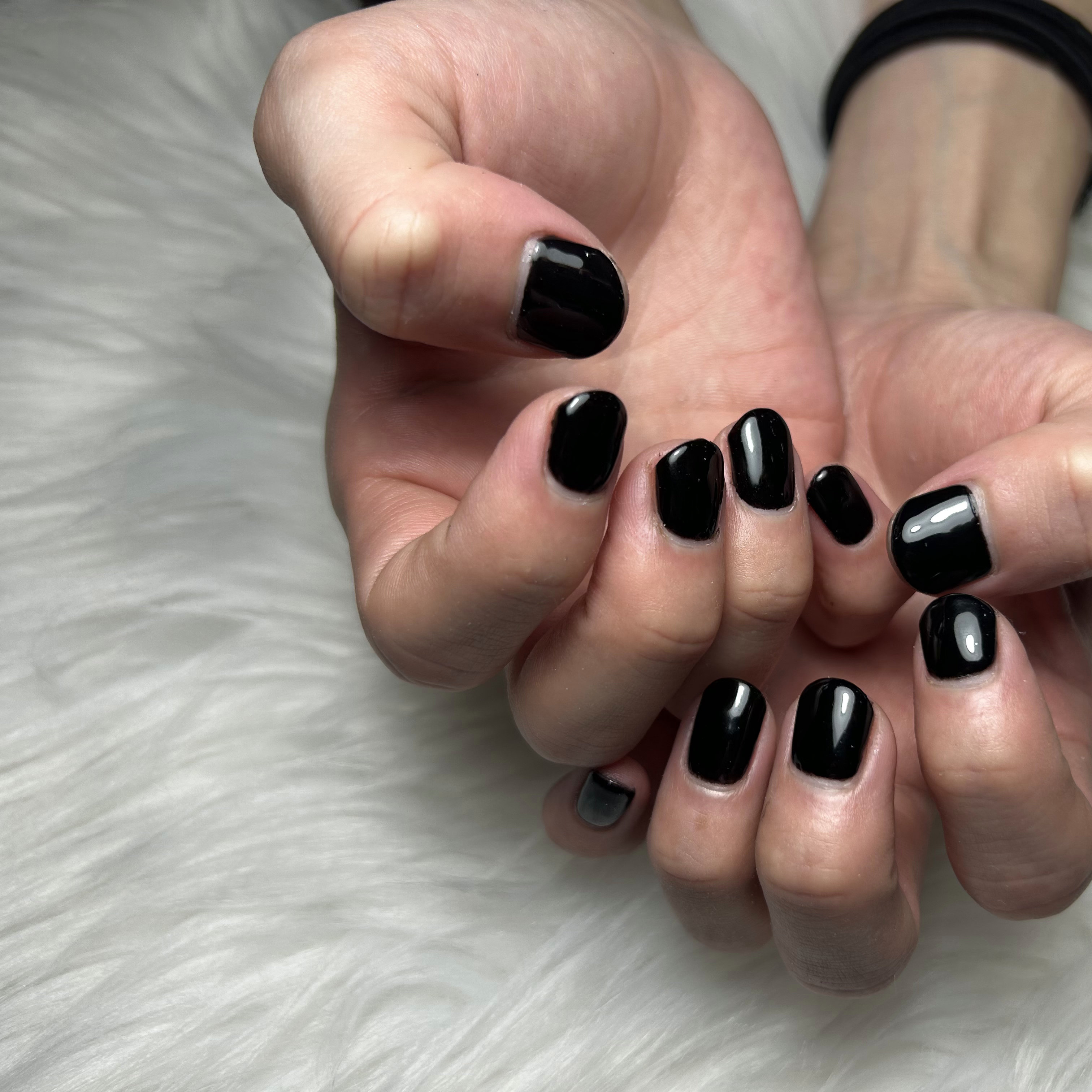 Nyqn_nail