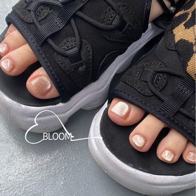 フットマグネット