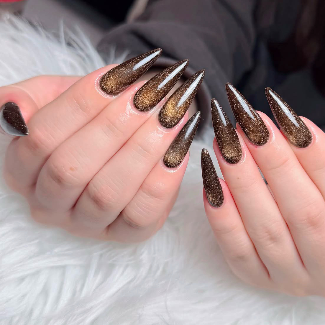 HAPPI_NAIL
