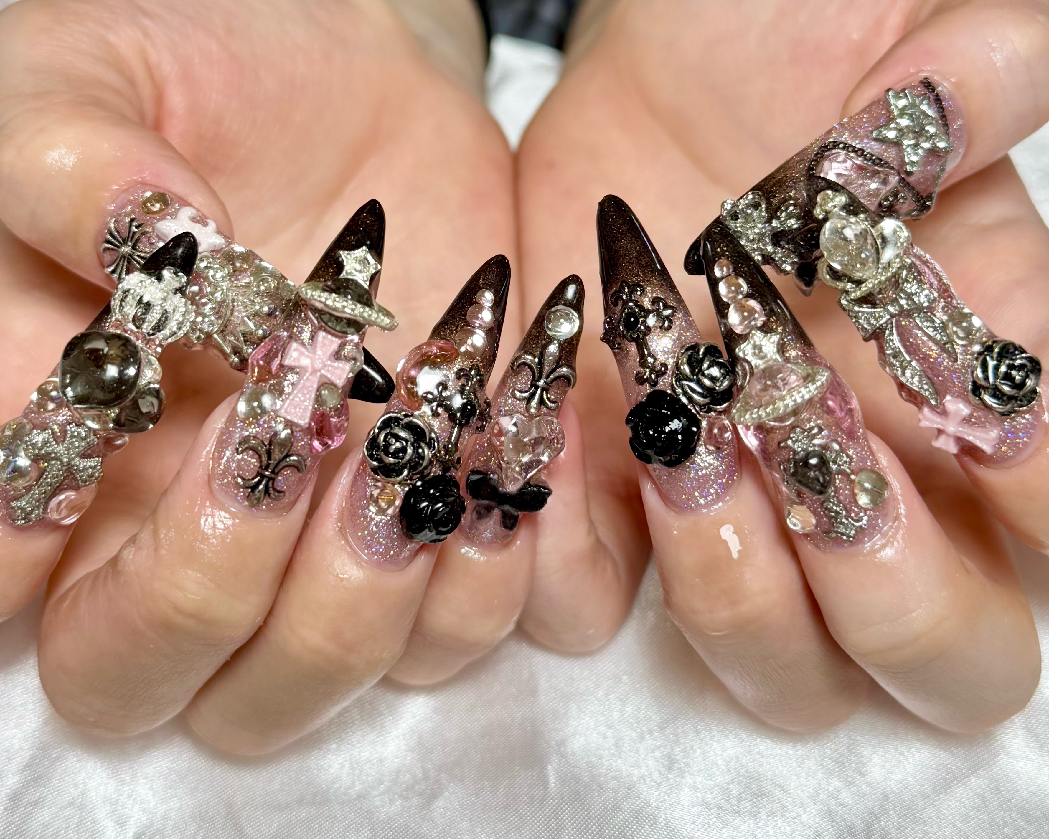 rin.nails.osaka
