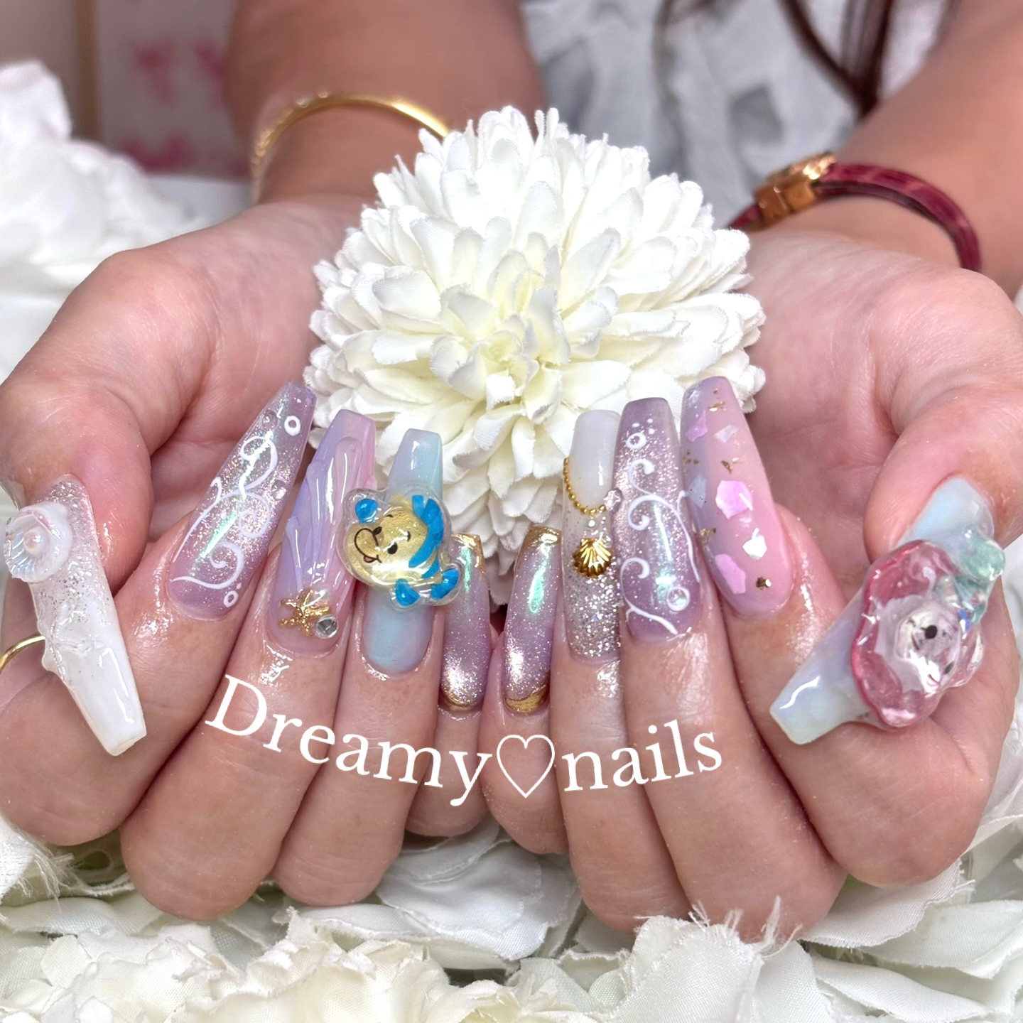 Dreamy_nails